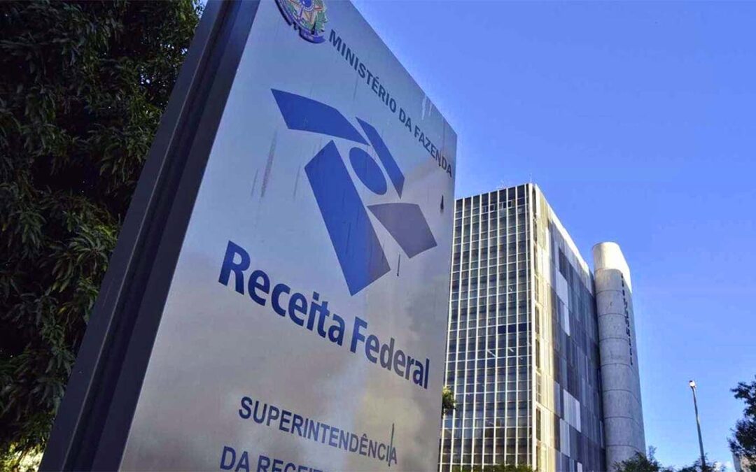 Multa imposta pela Receita Federal em pedido de compensação não homologado é inconstitucional