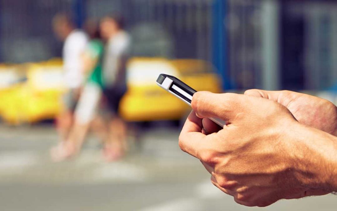 Empresa que intermedeia o transporte de passageiros paga ISS