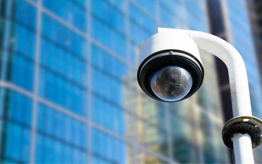 Monitoramento eletrônico de sistemas de segurança é serviço de vigilância