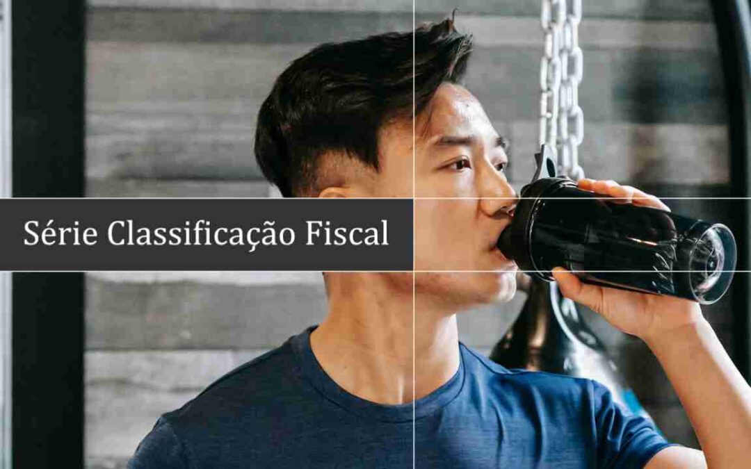 Suplemento alimentar líquido com cafeína e vitaminas