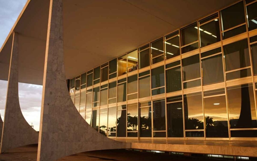STF afasta alíquota maior de ICMS sobre energia elétrica e serviços de comunicação no Maranhão